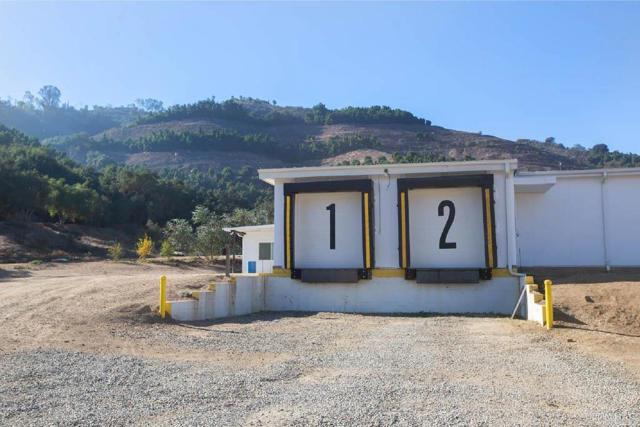 14224 Old Cole Grade Road, Pauma Valley CA: https://media.crmls.org/mediaz/99c24d17-2d1c-4d1c-b69e-a8729332135f.jpg