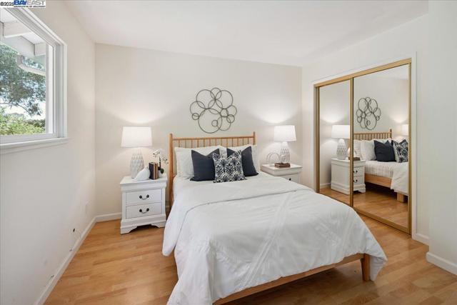3457 Hackamore Dr, Hayward CA: https://media.crmls.org/mediaz/99c30e6f-b25d-4f11-8258-bc18f4cb368a.jpg