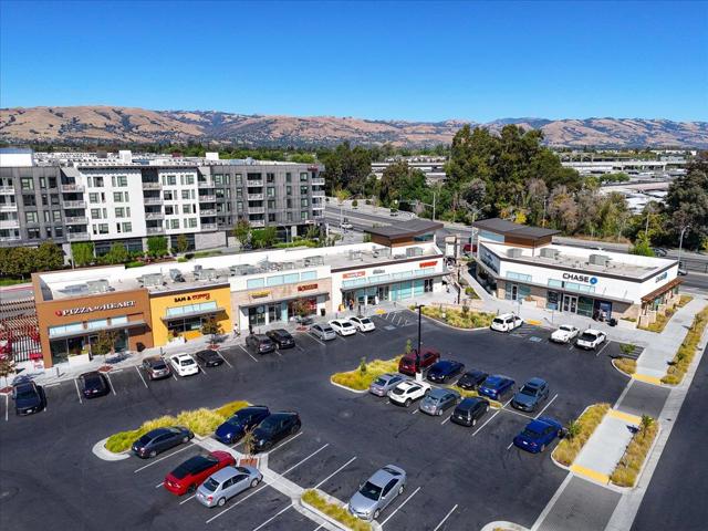 1011 Bellante Lane, San Jose CA: https://media.crmls.org/mediaz/99c3eeea-3774-4e33-adf6-63d7b5379852.jpg