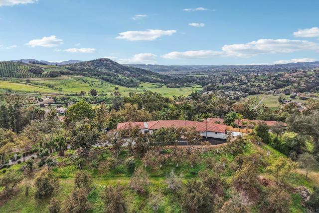 Detail Gallery Image 57 of 65 For 2918 Los Campos Dr, Fallbrook,  CA 92028 - 3 Beds | 2 Baths