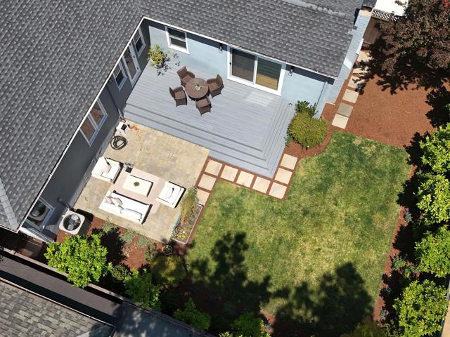 1525 Kalmia Street, San Mateo CA: https://media.crmls.org/mediaz/99c4bdc2-10a6-4efb-98a9-c129a89395a9.jpg