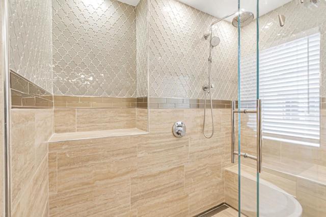 Image 17 of 39 For 415 Camille Circle 14