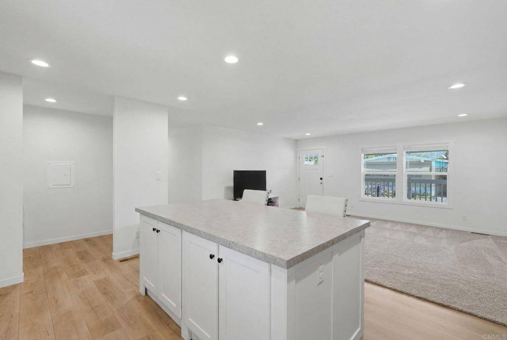 2700 Valley Parkway - photo 9