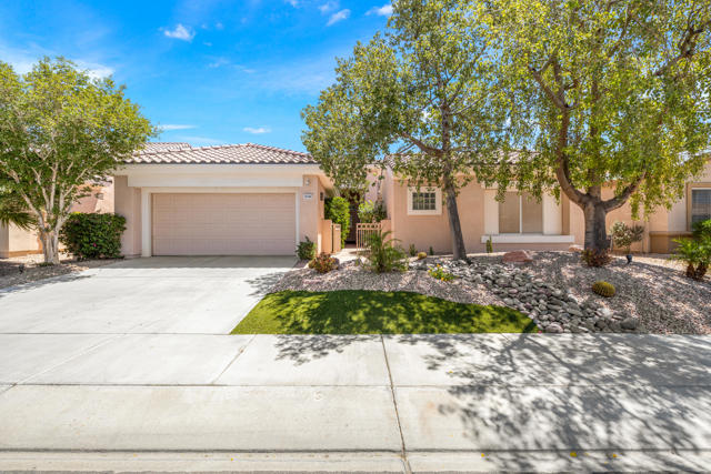 37396 Pineknoll Avenue, Palm Desert CA: https://media.crmls.org/mediaz/99c6364a-31b5-42f5-ba65-149b955691cc.jpg