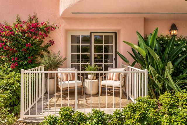 500 E Amado Road #212, Palm Springs, CA 92262