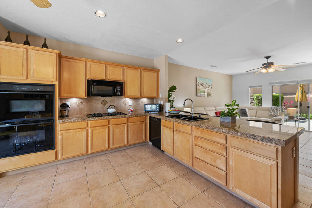 MLS #219131040DA image #15