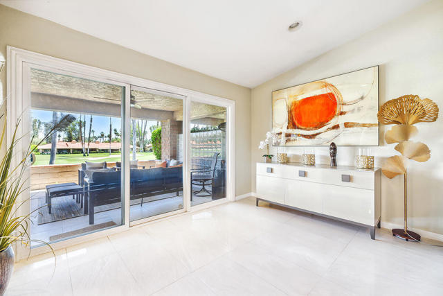 32 Presidio Place, Palm Desert CA: https://media.crmls.org/mediaz/99cab62b-9971-4bb6-88cf-ba51e024acc3.jpg