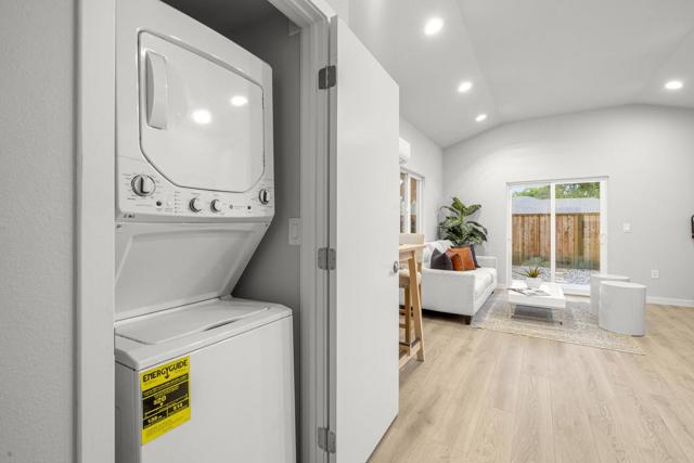 840 N 15th Street, San Jose CA: https://media.crmls.org/mediaz/99ccfb93-ce58-4b52-ace5-a794ea83bbb6.jpg