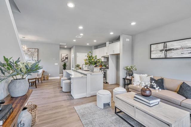 24753 O'neil Avenue, Hayward CA: https://media.crmls.org/mediaz/99cd7364-04d5-4b56-9df5-3f52e156ab1f.jpg