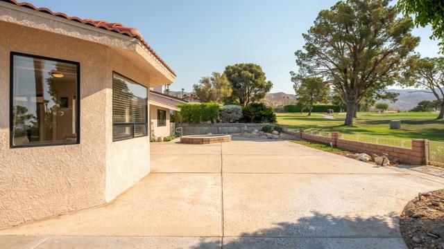 8796 Clubhouse Boulevard, Desert Hot Springs CA: https://media.crmls.org/mediaz/99cd7e44-2c4b-4503-89be-4643dfea79e1.jpg