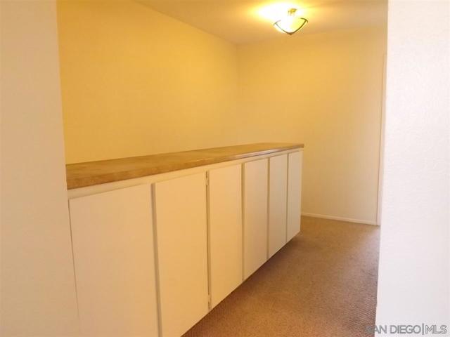 12112 Wilsey Way, Poway CA: https://media.crmls.org/mediaz/99cd867f-1091-46c4-bbb0-a222dea5ae90.jpg