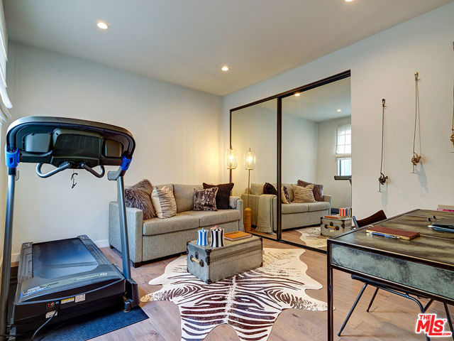 1830 Westholme Avenue, Los Angeles CA: https://media.crmls.org/mediaz/99cdc1ab-05fd-4985-ac40-be07385f78a4.jpg