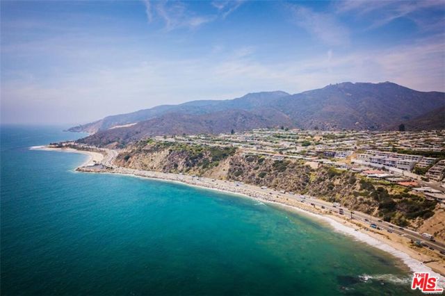 18103 Coastline Drive photo 8