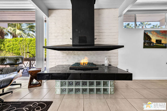 1355 E Sunny Dunes Road, Palm Springs, CA 92264