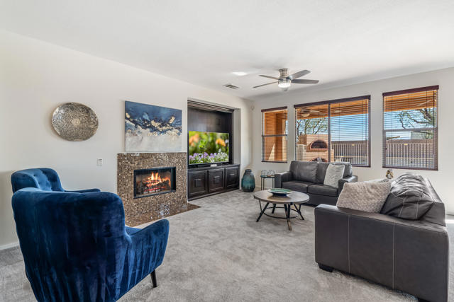 Image 5 of 45 For 84345 Volare Avenue