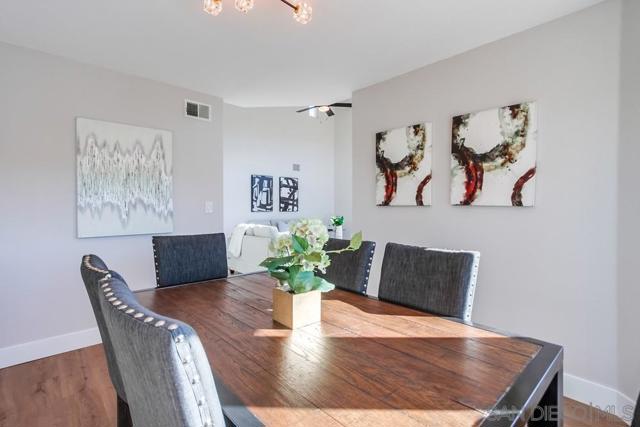 1278 Avenida Miguel, Encinitas CA: https://media.crmls.org/mediaz/99d0b4ea-f542-4aa5-aa15-8c7677c25fc6.jpg