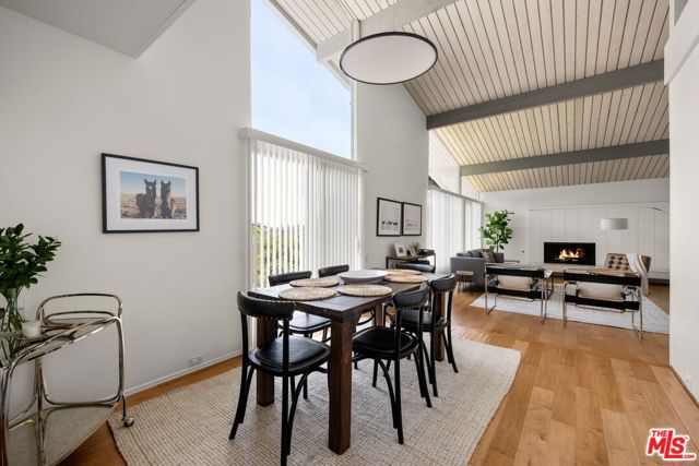2318 Cheryl Place, Los Angeles CA: https://media.crmls.org/mediaz/99d1c590-9c4f-4e7e-b12d-3eb989ba886c.jpg