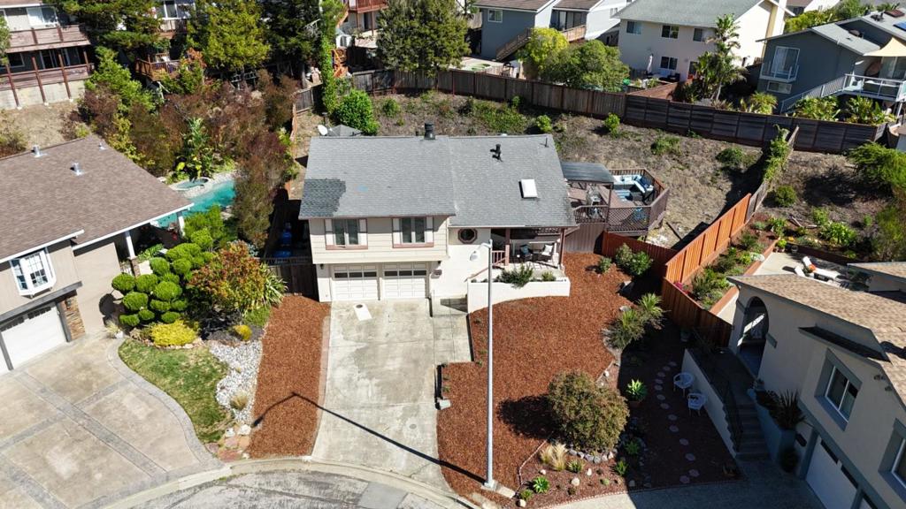 99D1Dfc5 Afc4 493F Bdfa F7C1C55878Dc 19 Elk Court, Pacifica, Ca 94044 &Lt;Span Style='BackgroundColor:transparent;Padding:0Px;'&Gt; &Lt;Small&Gt; &Lt;I&Gt; &Lt;/I&Gt; &Lt;/Small&Gt;&Lt;/Span&Gt;