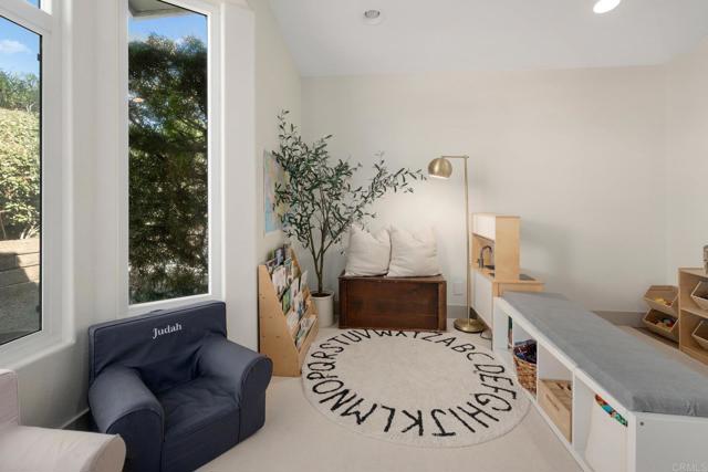 Image 40 of 68 For 1055 Olive Crest Drive