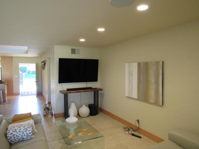 48440 Racquet Lane, Palm Desert CA: https://media.crmls.org/mediaz/99d2464a-e3ee-45e5-892e-d54c5c0977f3.jpg