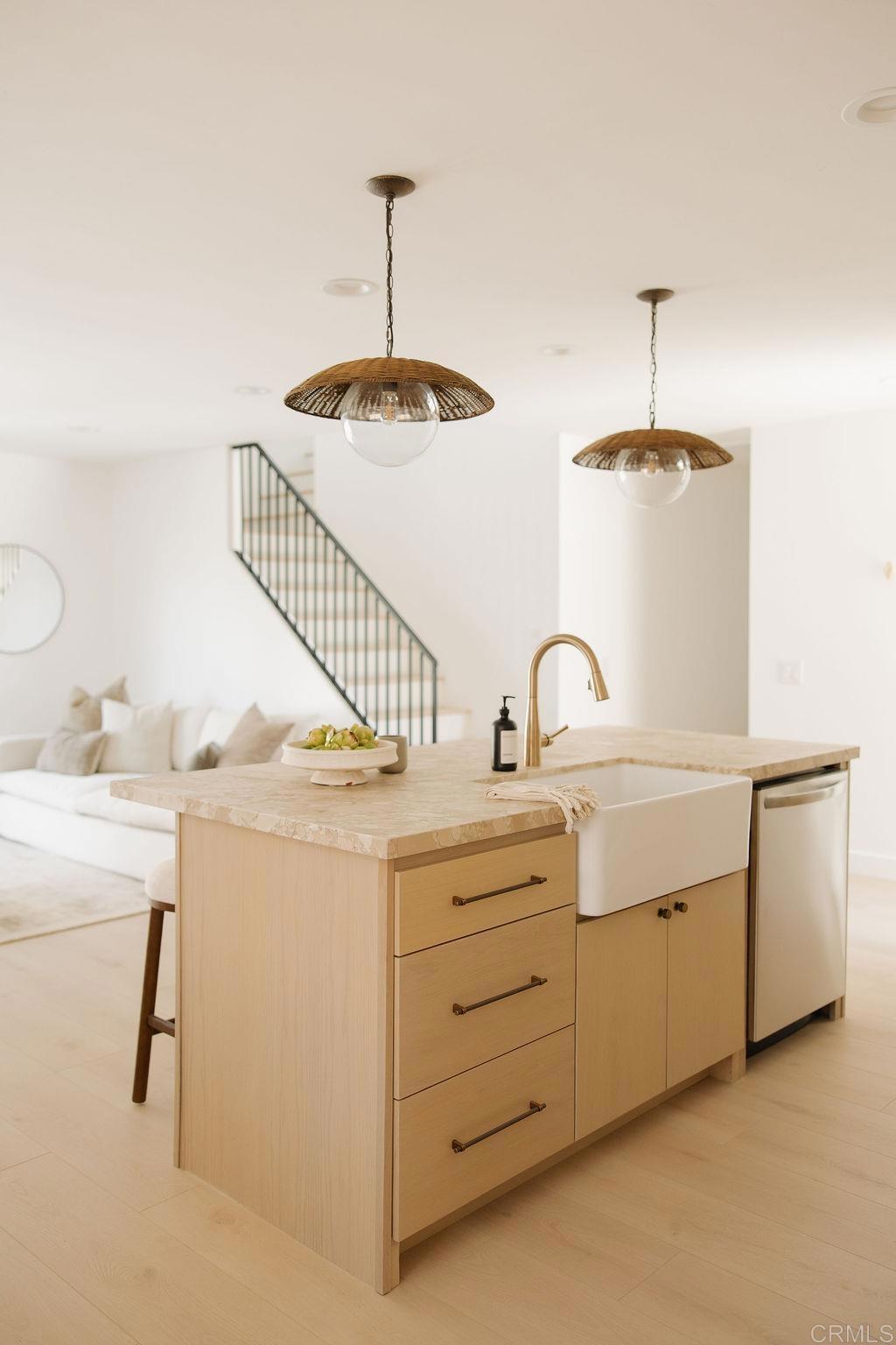1806 Stewart Street - photo 8