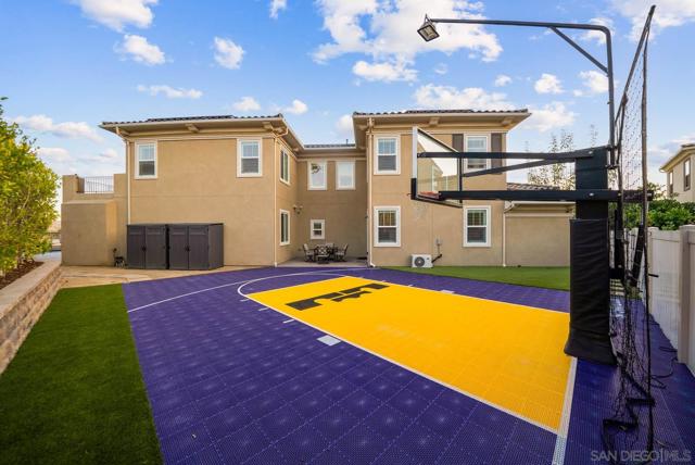 1715 Paterna Dr., Chula Vista CA: https://media.crmls.org/mediaz/99d53df4-1d97-4e39-b786-a8e35e83830a.jpg