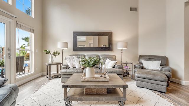 2352 Rock Crest Gln, Escondido CA: https://media.crmls.org/mediaz/99d87e92-7e1a-4f90-bd78-db456b7e9cfa.jpg