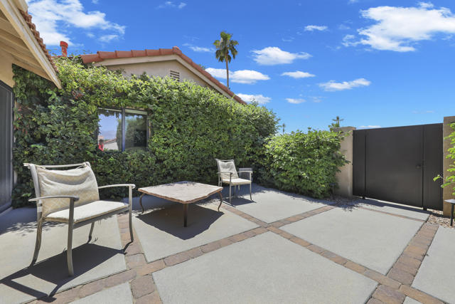 70825 Ironwood Drive, Rancho Mirage CA: https://media.crmls.org/mediaz/99d9f27e-eac8-4af2-a9e5-4bffe325a3de.jpg