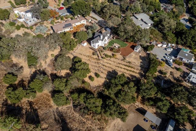 70 Valle Vista, Carmel Valley CA: https://media.crmls.org/mediaz/99da0b2b-1e68-4bdb-b4d7-caf12b1be2df.jpg