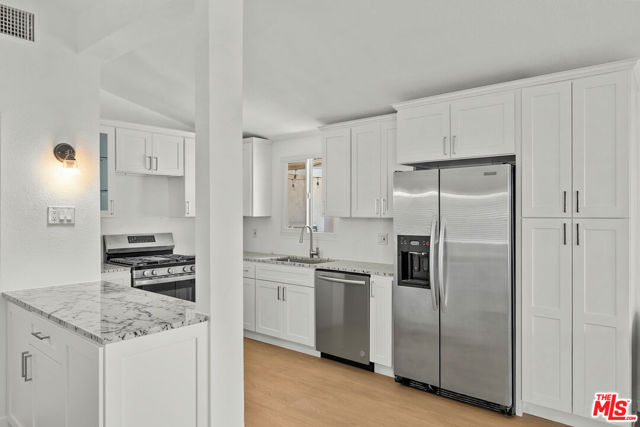 7853 Bothwell Road photo 7