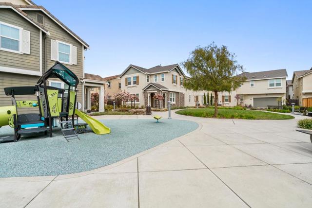 Image 51 of 59 For 2632 Admiral Circle