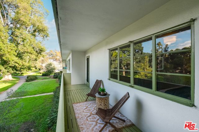 5172 1/2 Village, Los Angeles CA: https://media.crmls.org/mediaz/99dba221-6e82-4714-ac8f-f59e05e8d06b.jpg