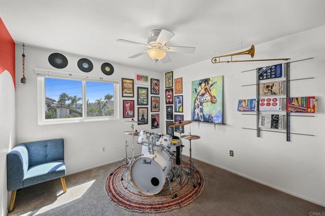 Detail Gallery Image 8 of 59 For 825 Robert Ln, Encinitas,  CA 92024 - 4 Beds | 3 Baths