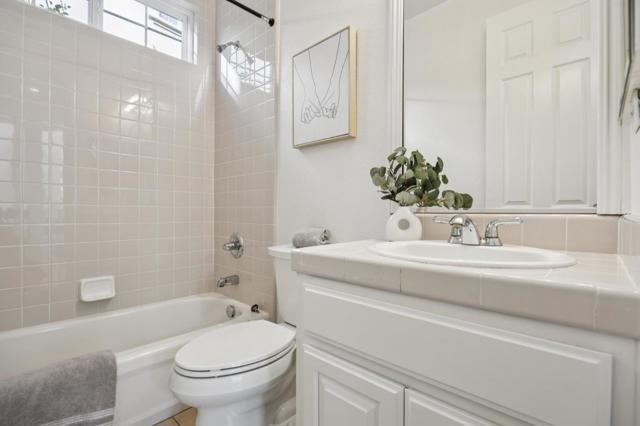 4986 Grayhawk Court, Dublin CA: https://media.crmls.org/mediaz/99e050dd-7ac1-4be9-8a30-3cc65e7a6fa7.jpg
