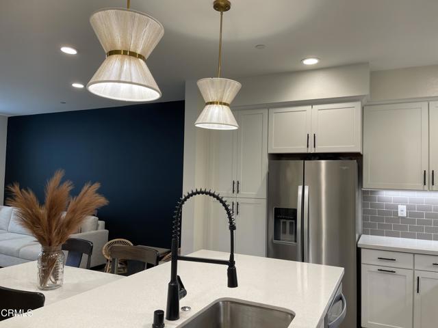 Detail Gallery Image 20 of 67 For 130 Farmhouse Dr #2,  Simi Valley,  CA 93065 - 3 Beds | 2/1 Baths