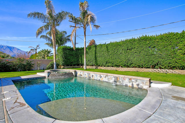 68330 Vega Road, Cathedral City CA: https://media.crmls.org/mediaz/99e173ad-c0eb-40e6-b09e-8bf75b32ea64.jpg