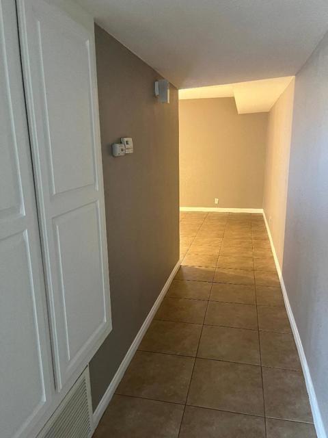 5300 E Waverly Drive, Palm Springs CA: https://media.crmls.org/mediaz/99e198f5-e72c-4246-a20e-0d68711e7004.jpg