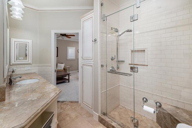 Detail Gallery Image 19 of 46 For 3596 Torrey View Ct, San Diego,  CA 92130 - 4 Beds | 3/1 Baths