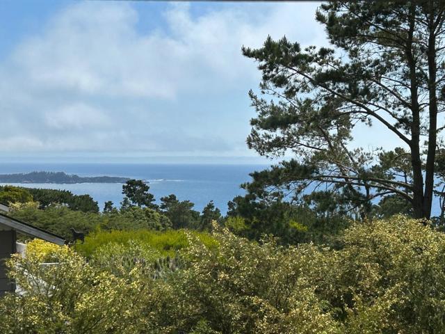 4021 Sunridge Road, Pebble Beach CA: https://media.crmls.org/mediaz/99e51d40-a64b-4af1-beb3-0ddae69395b5.jpg