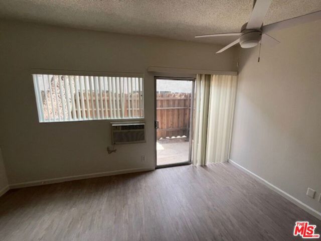 8615 Balboa Boulevard, Northridge CA: https://media.crmls.org/mediaz/99e53f97-87ab-4b72-95e0-83084576d15a.jpg