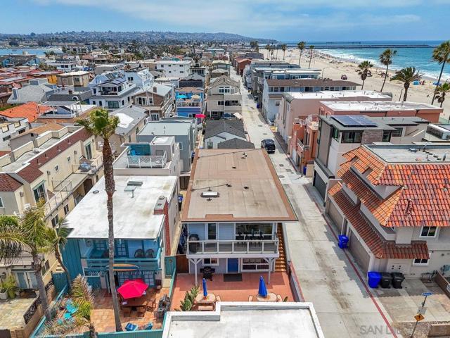 707 Ensenada Ct, San Diego CA: https://media.crmls.org/mediaz/99e5a686-47e1-4a1e-a007-26d9812d44fb.jpg