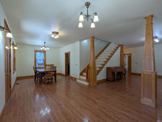 53300 Meadow Drive, Idyllwild CA: https://media.crmls.org/mediaz/99e6a076-dfd3-4436-95d0-ac0d704e512e.jpg