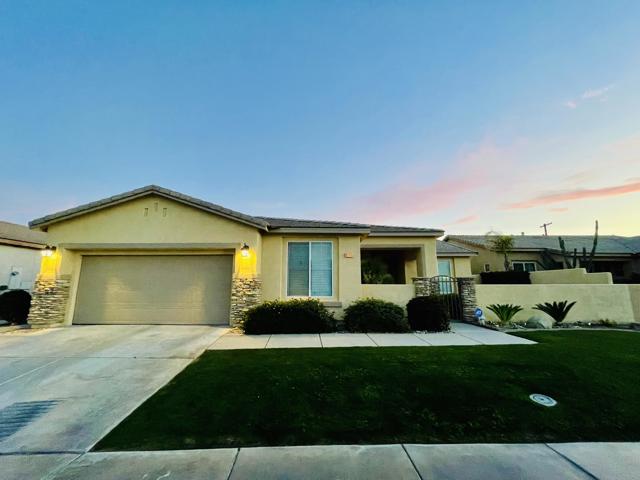 81449 Avenida Romero, Indio CA: https://media.crmls.org/mediaz/99e7acd7-bec2-491e-8273-94a7ddbca82a.jpg