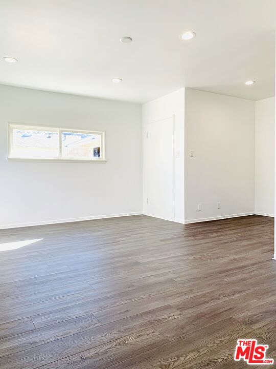 11559 Cumpston Street, North Hollywood CA: https://media.crmls.org/mediaz/99e87afa-f925-4244-a1c0-d647b5be3ceb.jpg