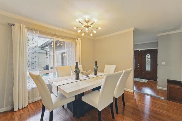 3821 Abbey Court, Campbell CA: https://media.crmls.org/mediaz/99e9d4b9-842a-4402-ad66-5942240e6795.jpg