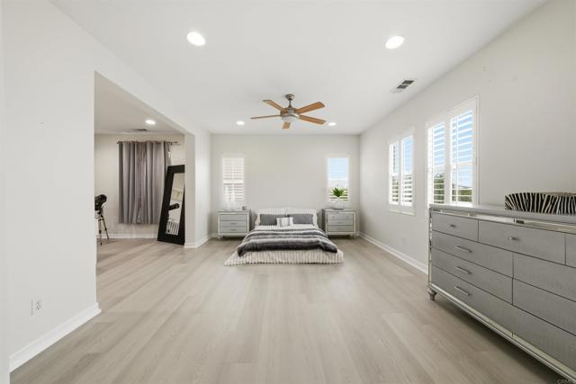 Detail Gallery Image 21 of 48 For 332 Monument Pkwy, Perris,  CA 92570 - 5 Beds | 5 Baths