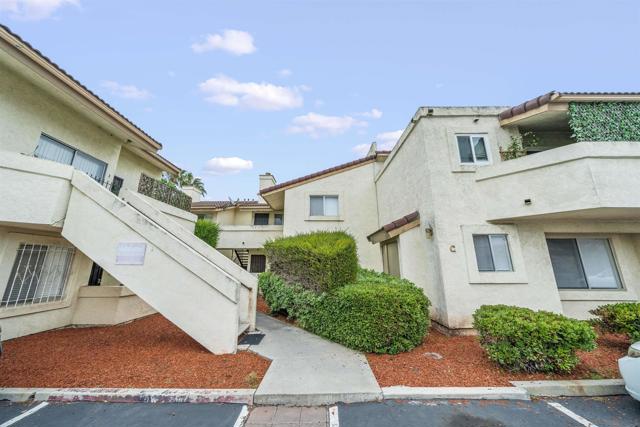 368 Vance St, Chula Vista CA: https://media.crmls.org/mediaz/99eb6089-d3f5-4d9f-8b68-6a8f35febd0f.jpg