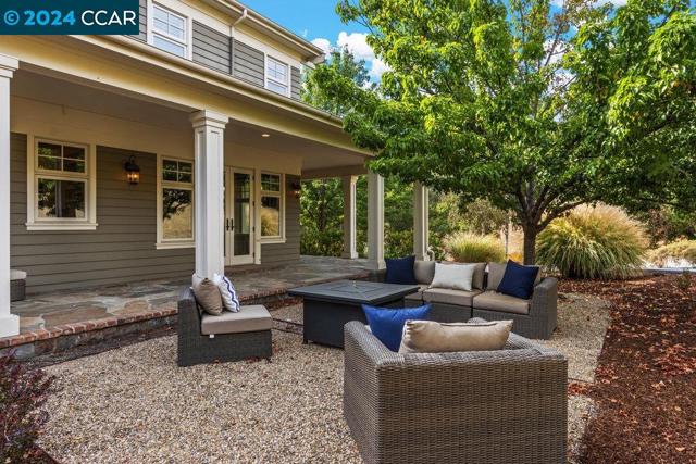 8 Julianna Court, Moraga CA: https://media.crmls.org/mediaz/99edcb0f-5315-41f0-9694-f86a7ad20ed6.jpg