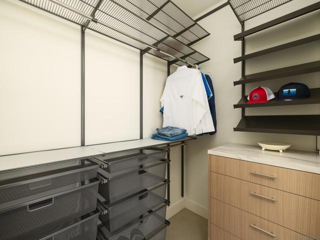 2841 Bayside Walk, San Diego CA: https://media.crmls.org/mediaz/99eeea68-f175-4f25-9ff3-a48a93510dde.jpg