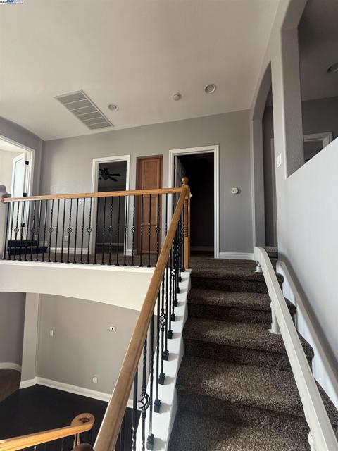Image 5 of 44 For 9471 Mourverde Court